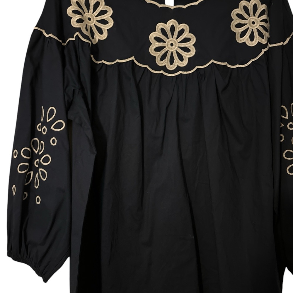 Cato Navy Floral Embroidered Women's Top - Picture 3 of 7